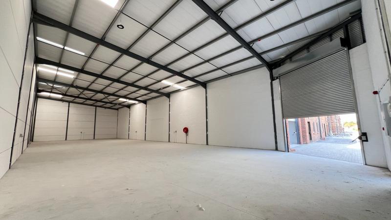 To Let commercial Property for Rent in Killarney Gardens Western Cape